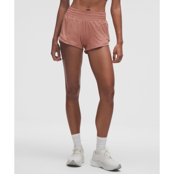 Lululemon Hotty Hot High Rise Lined Short 2.5” 12  Red Clay NWT - Picture 2 of 10
